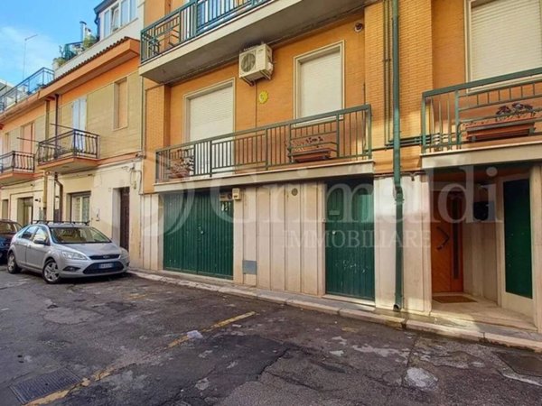box auto in vendita a San Severo