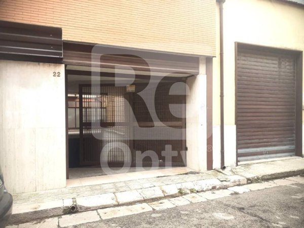 box auto in vendita a San Severo
