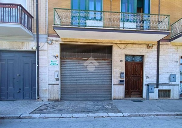 box auto in vendita a San Severo