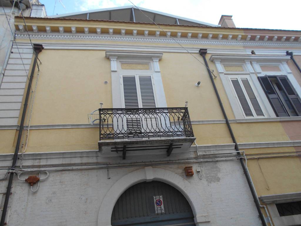 casa indipendente in vendita a San Severo