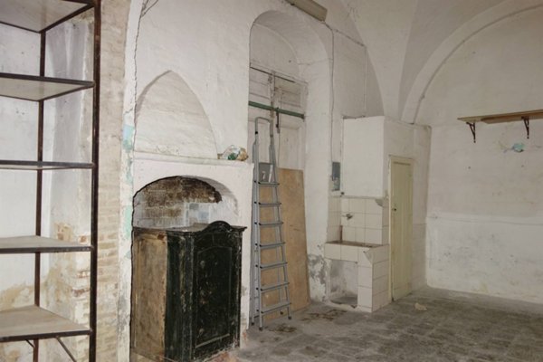 locale commerciale in vendita a San Severo
