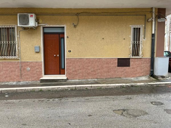 appartamento in vendita a Stornara