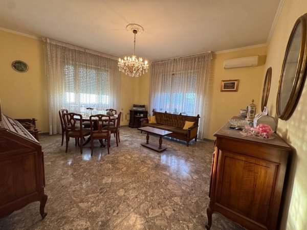 appartamento in vendita a Stornara