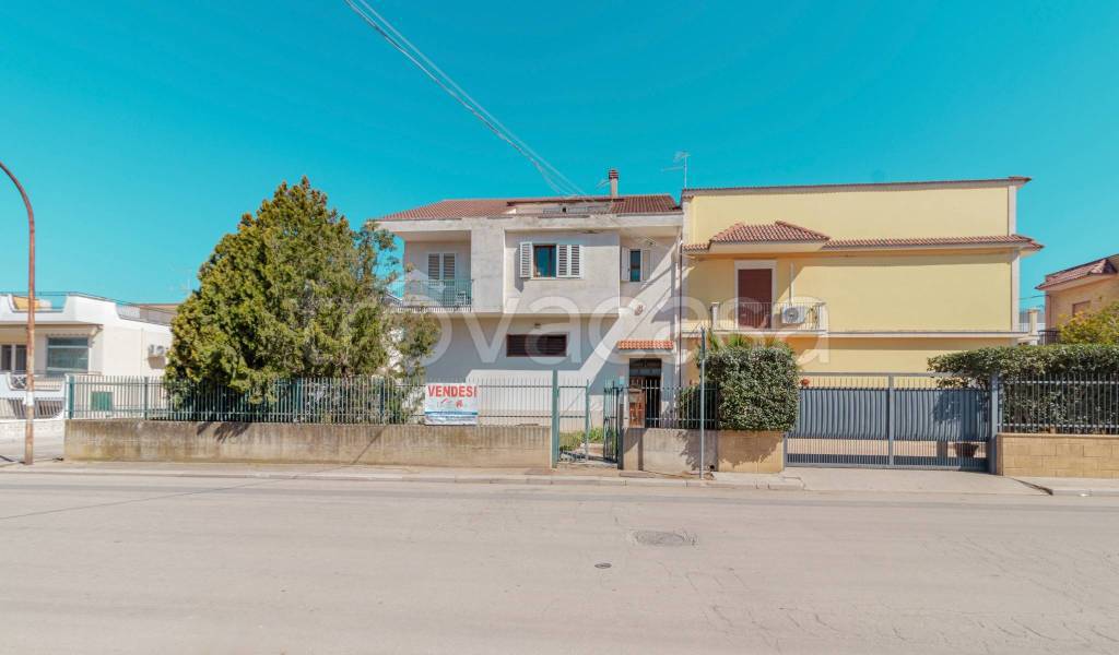 casa indipendente in vendita a Stornarella