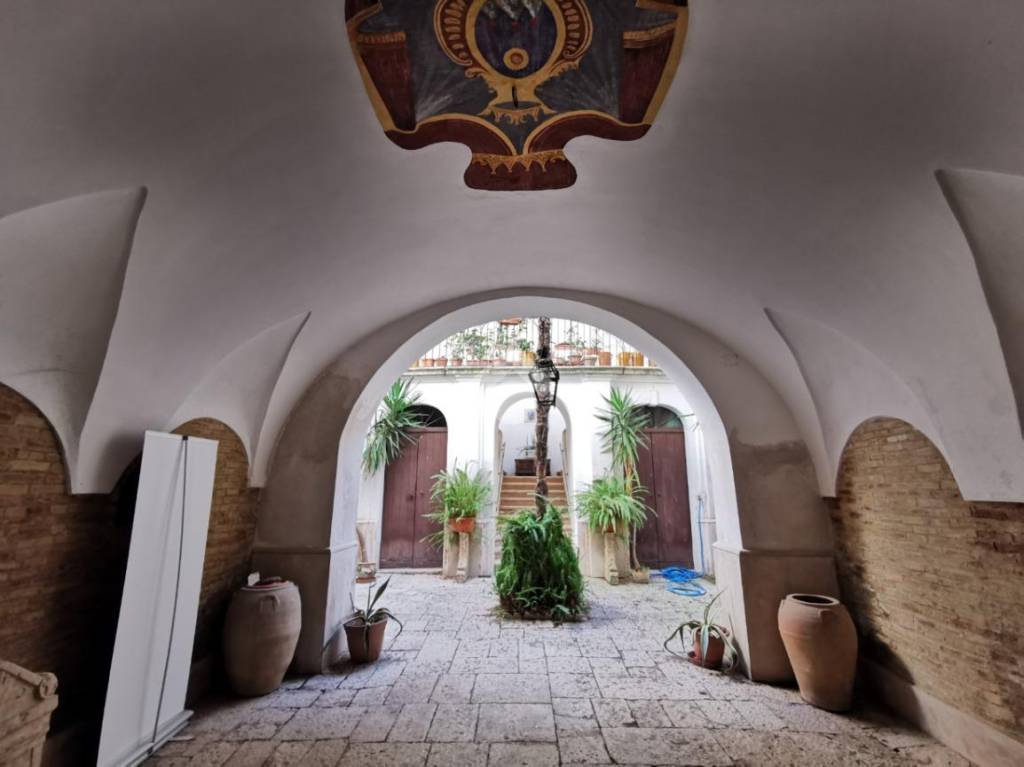 casa indipendente in vendita a Torremaggiore