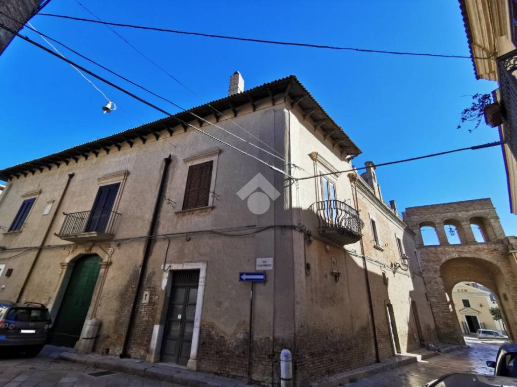 casa indipendente in vendita a Torremaggiore