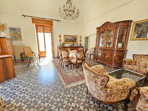casa indipendente in vendita a Torremaggiore