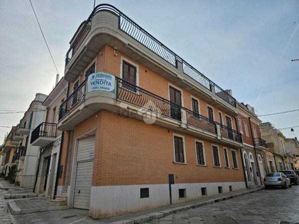 casa indipendente in vendita a Torremaggiore