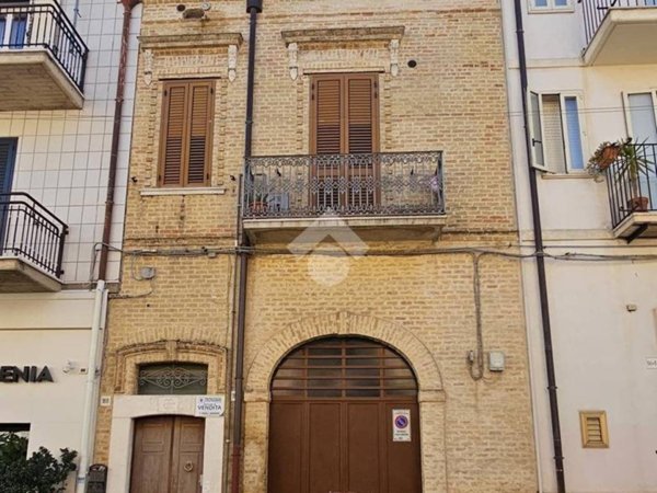 casa indipendente in vendita a Torremaggiore