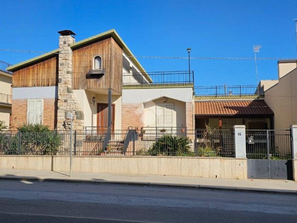 casa indipendente in vendita a Torremaggiore