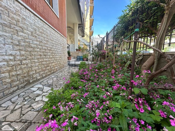 casa indipendente in vendita a Torremaggiore