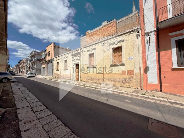casa indipendente in vendita a Torremaggiore