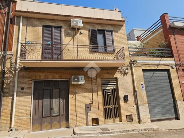 casa indipendente in vendita a Torremaggiore