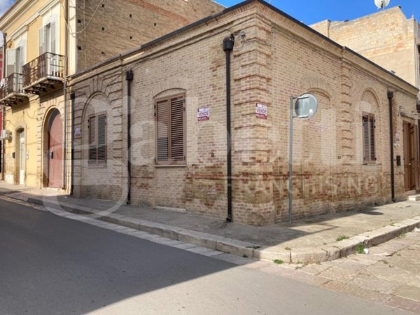 casa indipendente in vendita a Torremaggiore