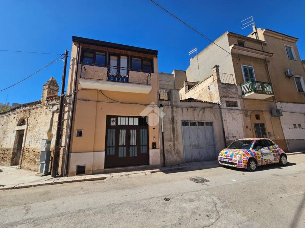 casa indipendente in vendita a Torremaggiore