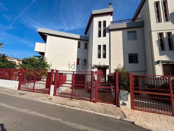 casa indipendente in vendita a Torremaggiore