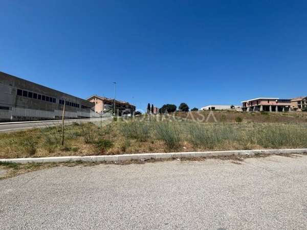 terreno edificabile in vendita a Torremaggiore