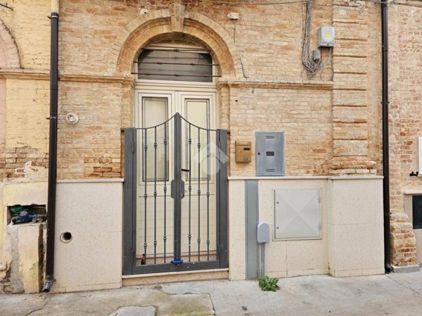 casa indipendente in vendita a Torremaggiore