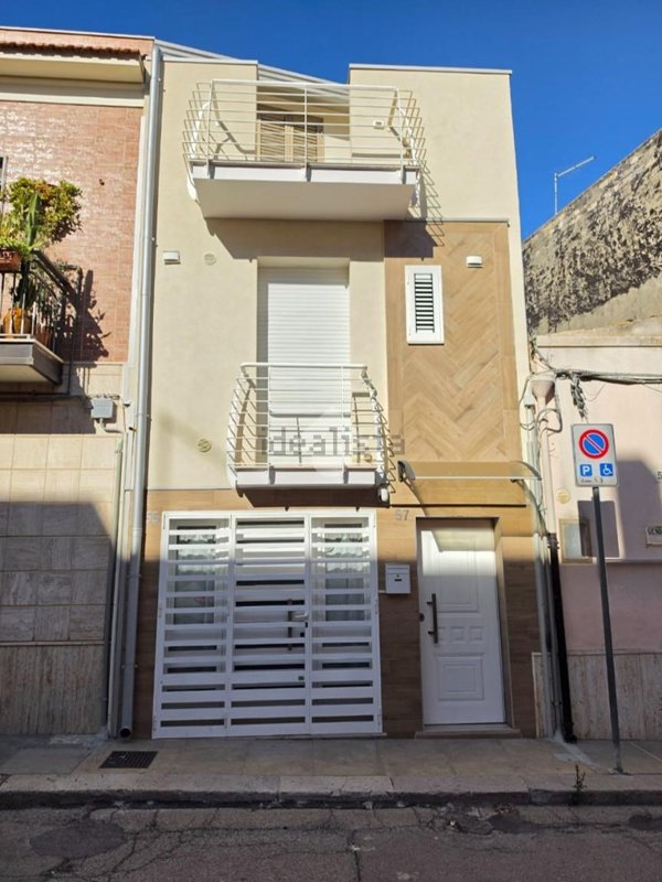 casa indipendente in vendita a Torremaggiore