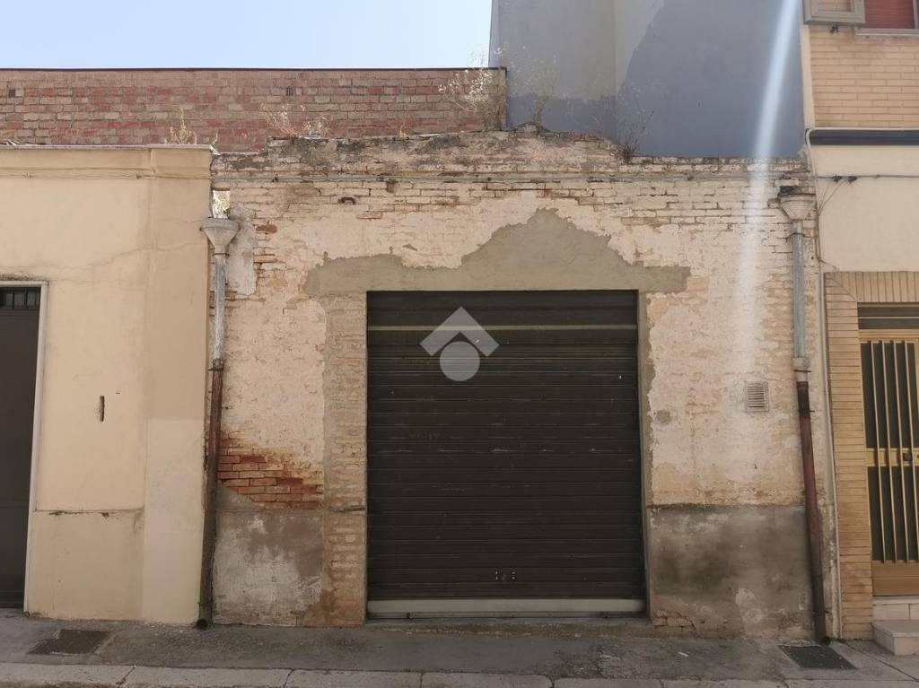 box auto in vendita a Torremaggiore
