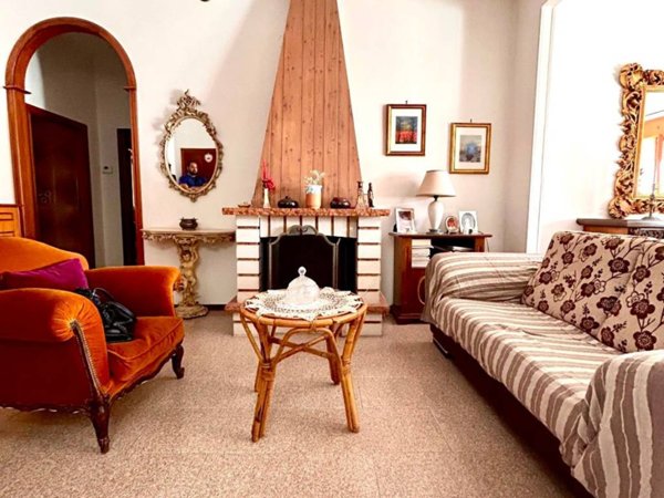casa indipendente in vendita a Torremaggiore