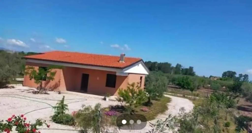 casa indipendente in vendita a Troia