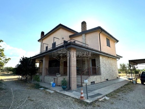 casa indipendente in vendita a Troia