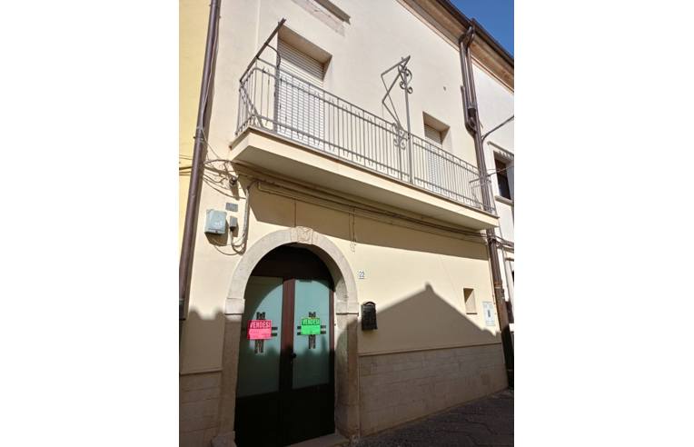 casa indipendente in vendita a Troia