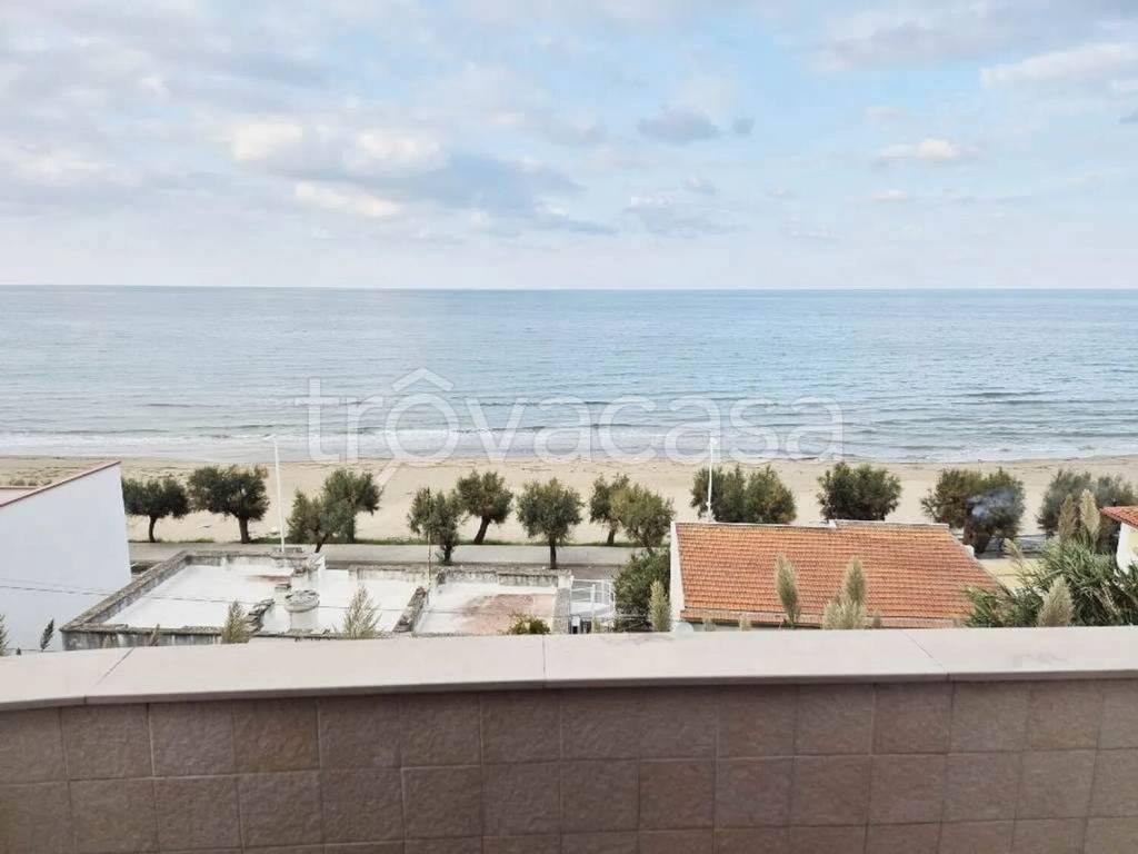 appartamento in vendita a Vico del Gargano in zona San Menaio