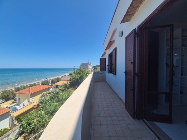 appartamento in vendita a Vico del Gargano in zona San Menaio