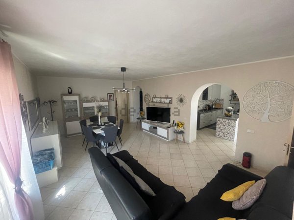casa indipendente in vendita a Vico del Gargano
