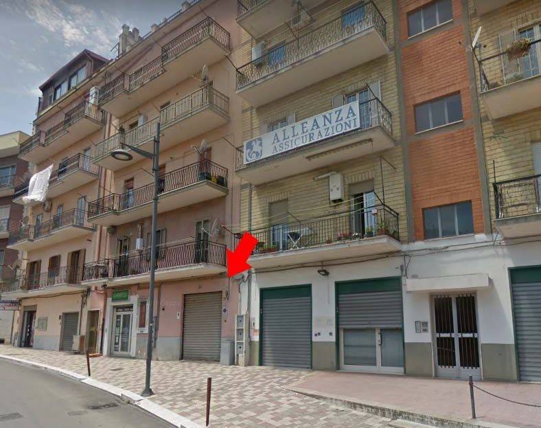 negozio in vendita a Vico del Gargano