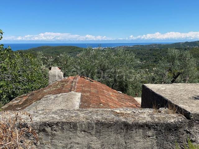 casa indipendente in vendita a Vico del Gargano in zona San Menaio