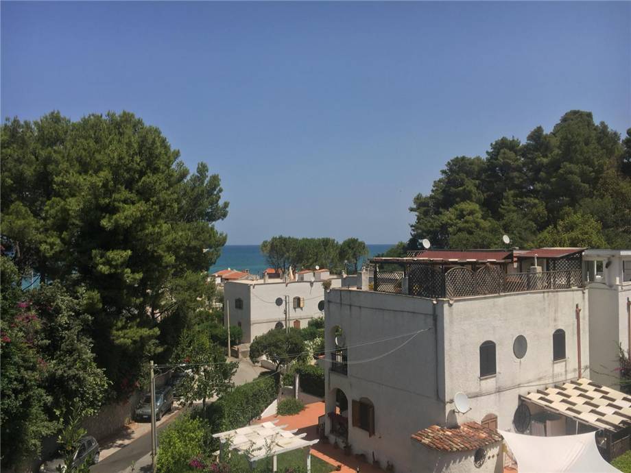 appartamento in vendita a Vico del Gargano in zona San Menaio