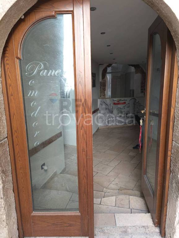 negozio in vendita a Vico del Gargano