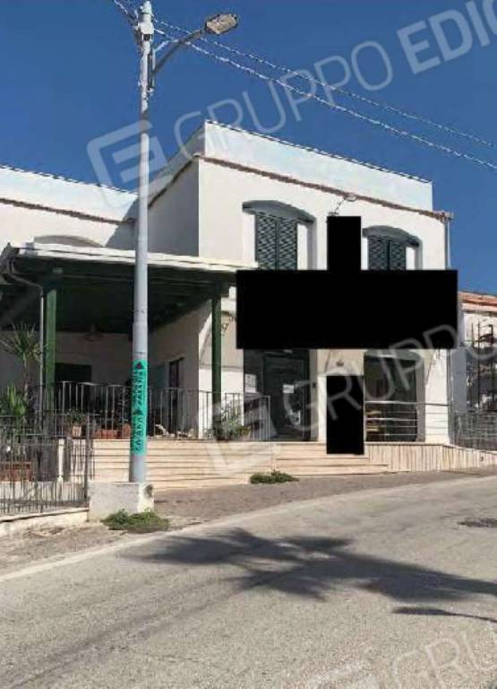 negozio in vendita a Vico del Gargano in zona San Menaio