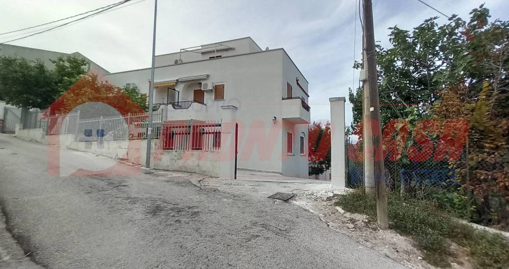 appartamento in vendita a Vico del Gargano in zona San Menaio