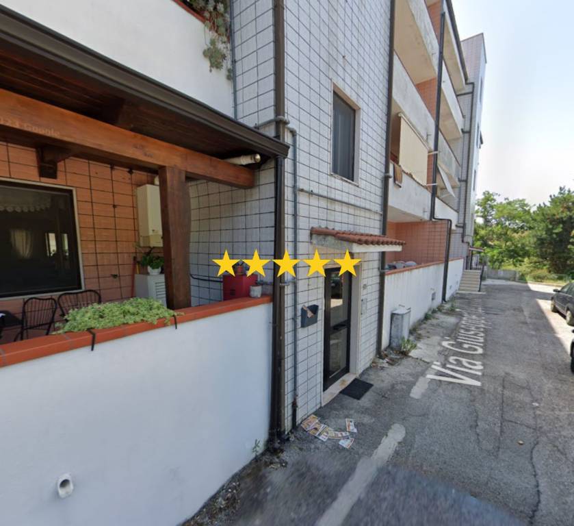 appartamento in vendita a Vico del Gargano