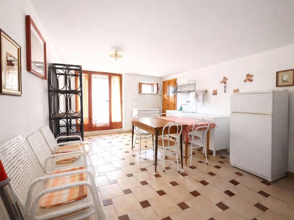 appartamento in vendita a Vico del Gargano in zona San Menaio