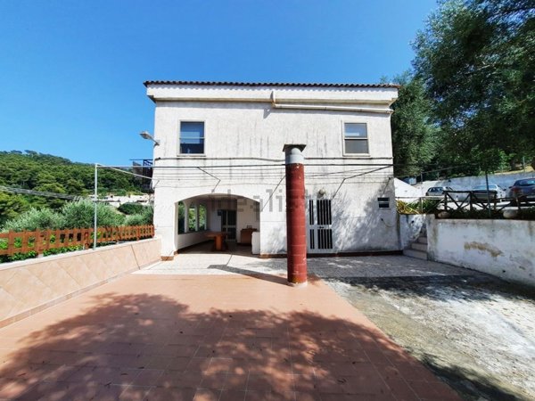 appartamento in vendita a Vico del Gargano