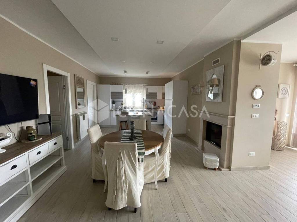 appartamento in vendita a Vico del Gargano