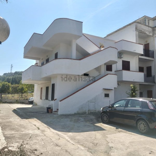 appartamento in vendita a Vico del Gargano in zona San Menaio