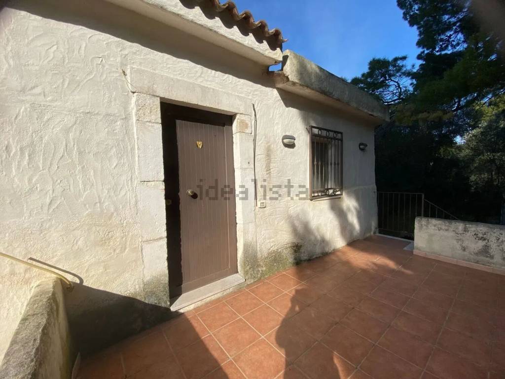 casa indipendente in vendita a Vico del Gargano