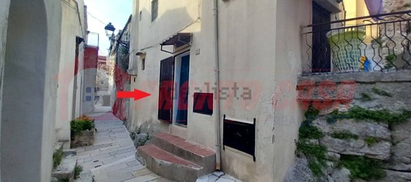 ufficio in vendita a Vico del Gargano