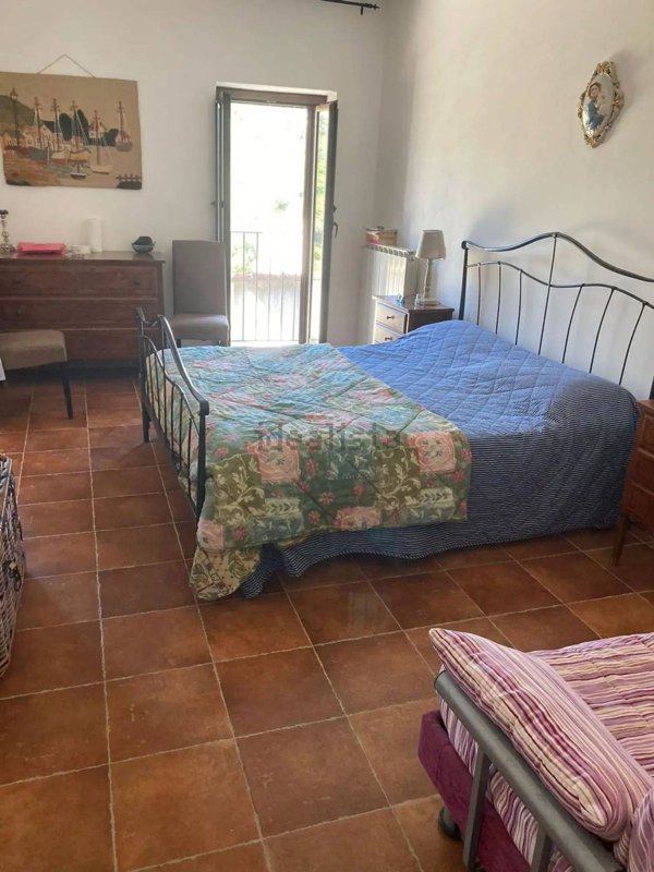 casa indipendente in vendita a Vico del Gargano