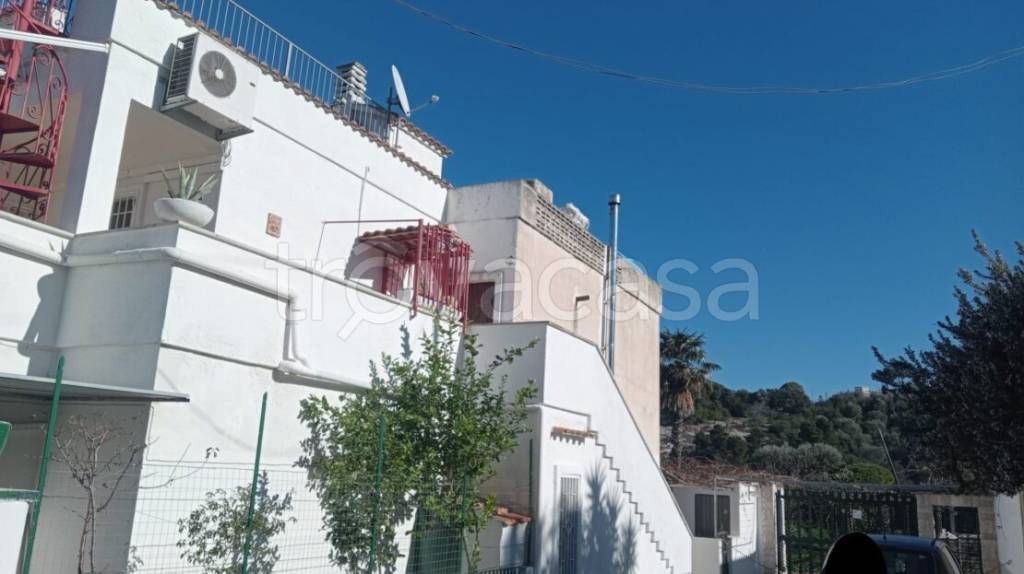 appartamento in vendita a Vico del Gargano in zona San Menaio