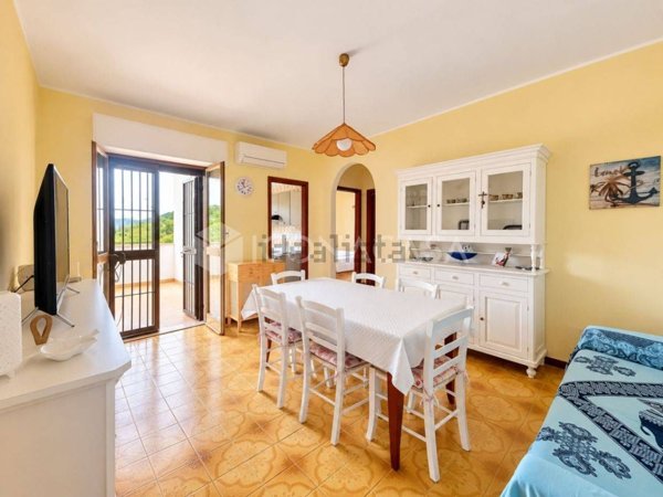 appartamento in vendita a Vico del Gargano in zona San Menaio