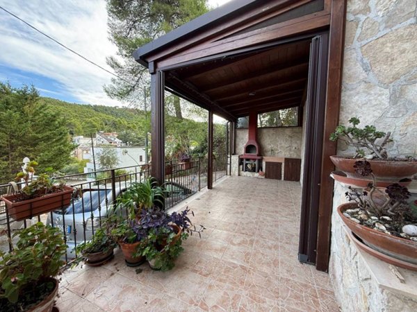 appartamento in vendita a Vico del Gargano in zona San Menaio