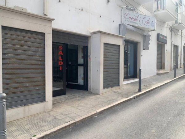 negozio in vendita a Vieste
