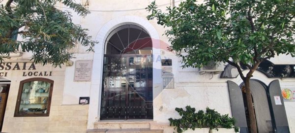 negozio in vendita a Vieste